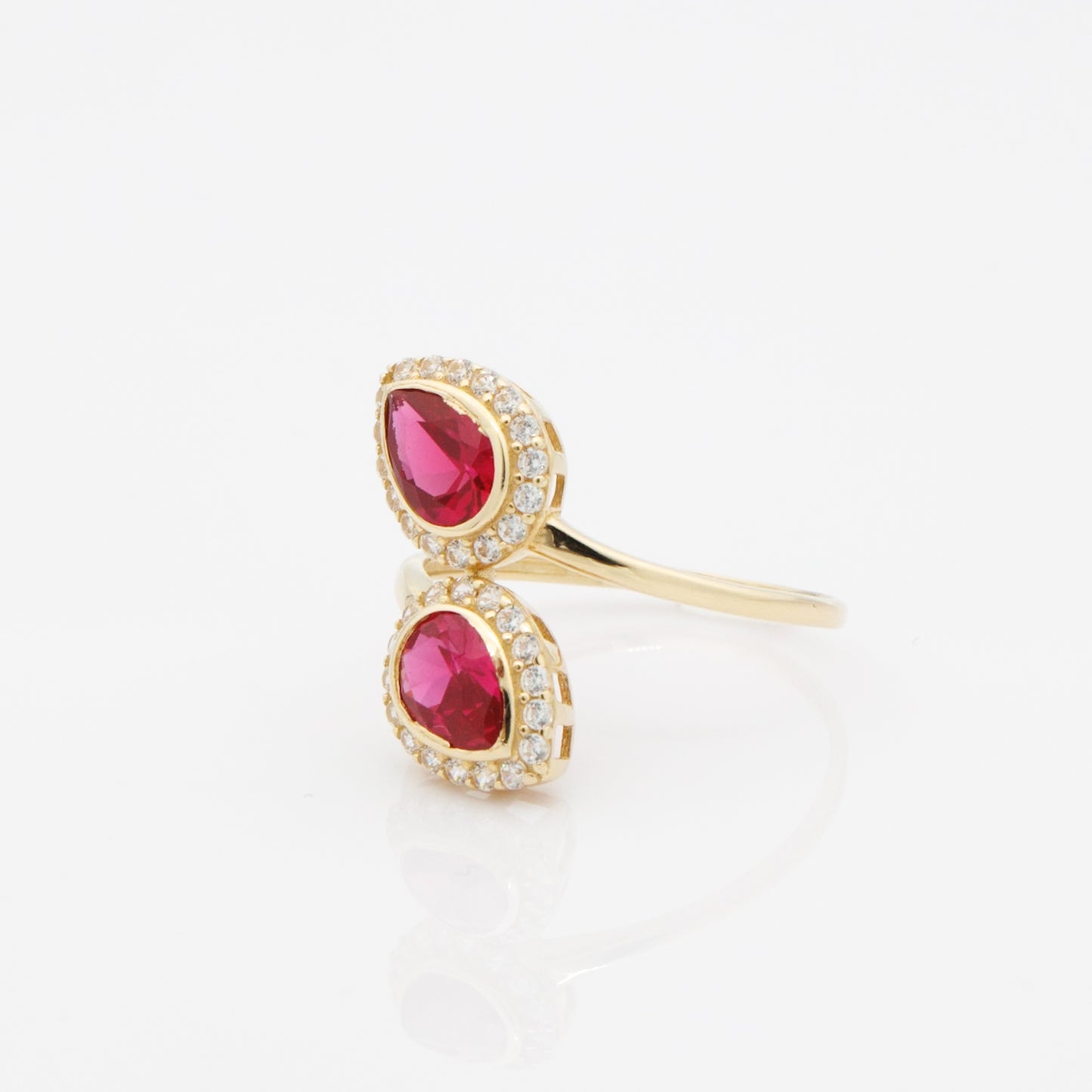 PEAR SHAPED RING