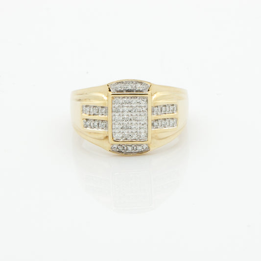 DIAMOND RING