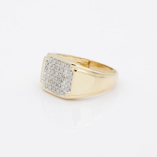 DIAMOND RING