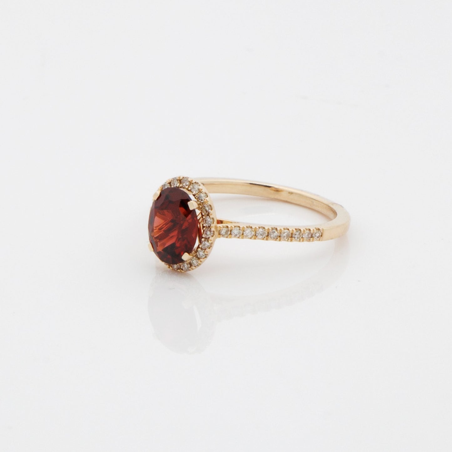 GARNET AND DIAMOND RING