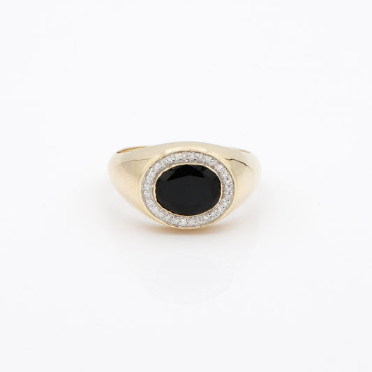ONYX AND DIAMONDS RING