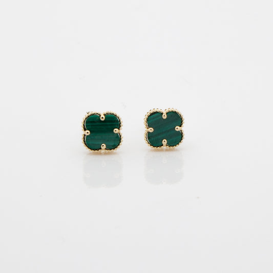 CLOVER STUDS