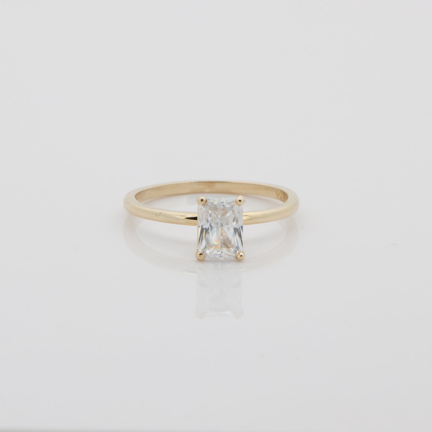 SOLITAIRE RING