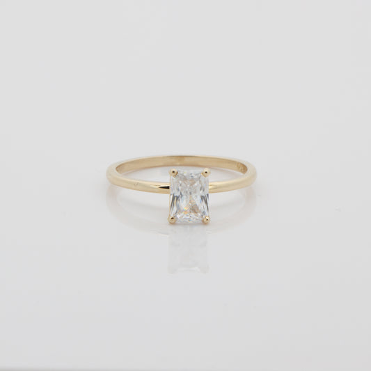 SOLITAIRE RING